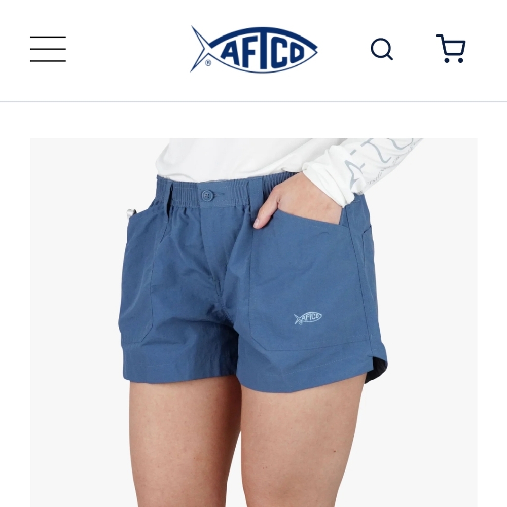 AFTCO WOMENS 5 FIN FISHING SHORTS